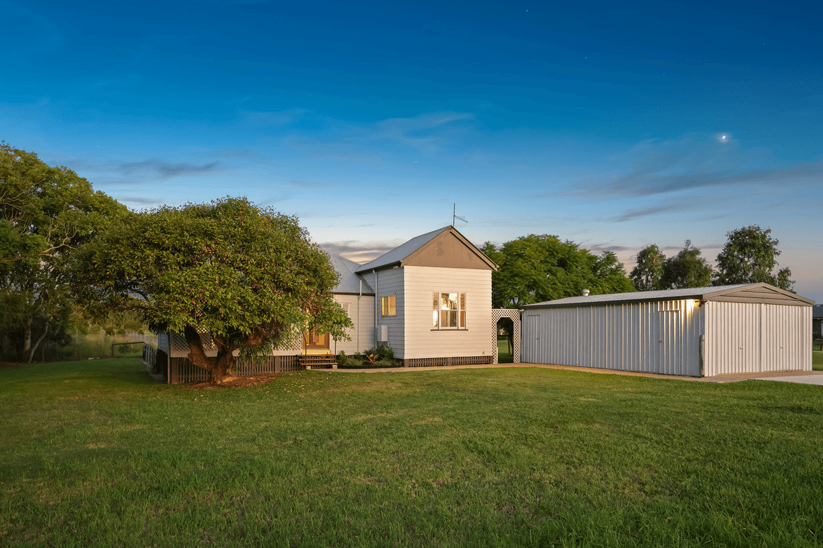 23 George Circuit, BALD HILLS, QLD 4036