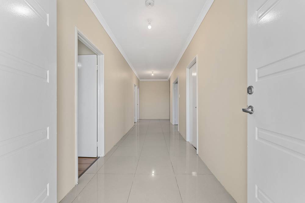 16 Dunlop Street, BALDIVIS, WA 6171