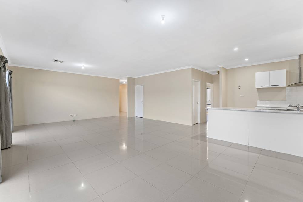 16 Dunlop Street, BALDIVIS, WA 6171
