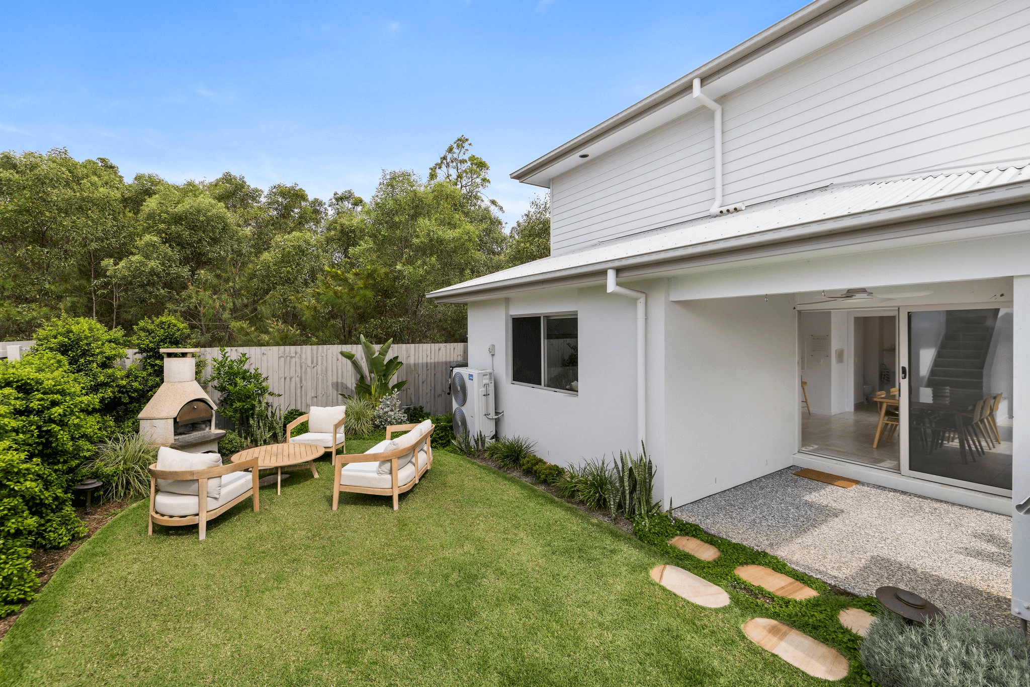 8 Barbossa Street, Park Ridge, QLD 4125