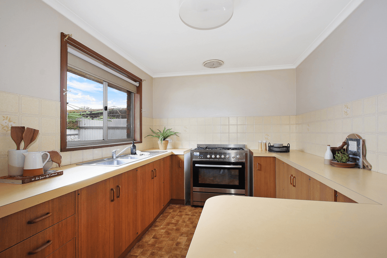 474 Urana Road, LAVINGTON, NSW 2641