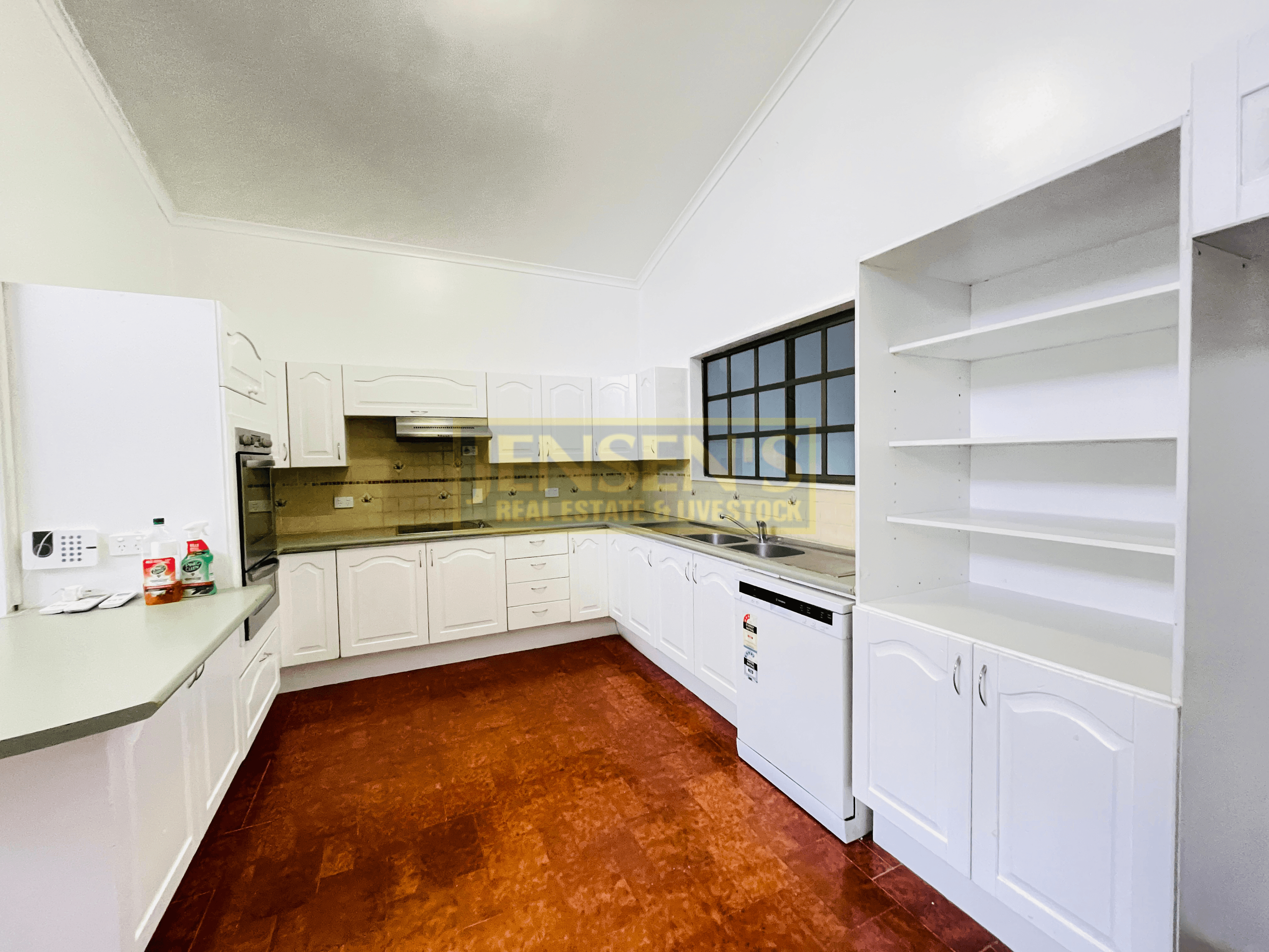 162 Mosman Street, CHARTERS TOWERS CITY, QLD 4820