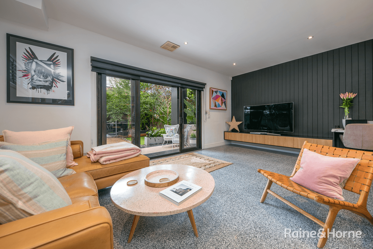 21 Scotia Street, MOONEE PONDS, VIC 3039