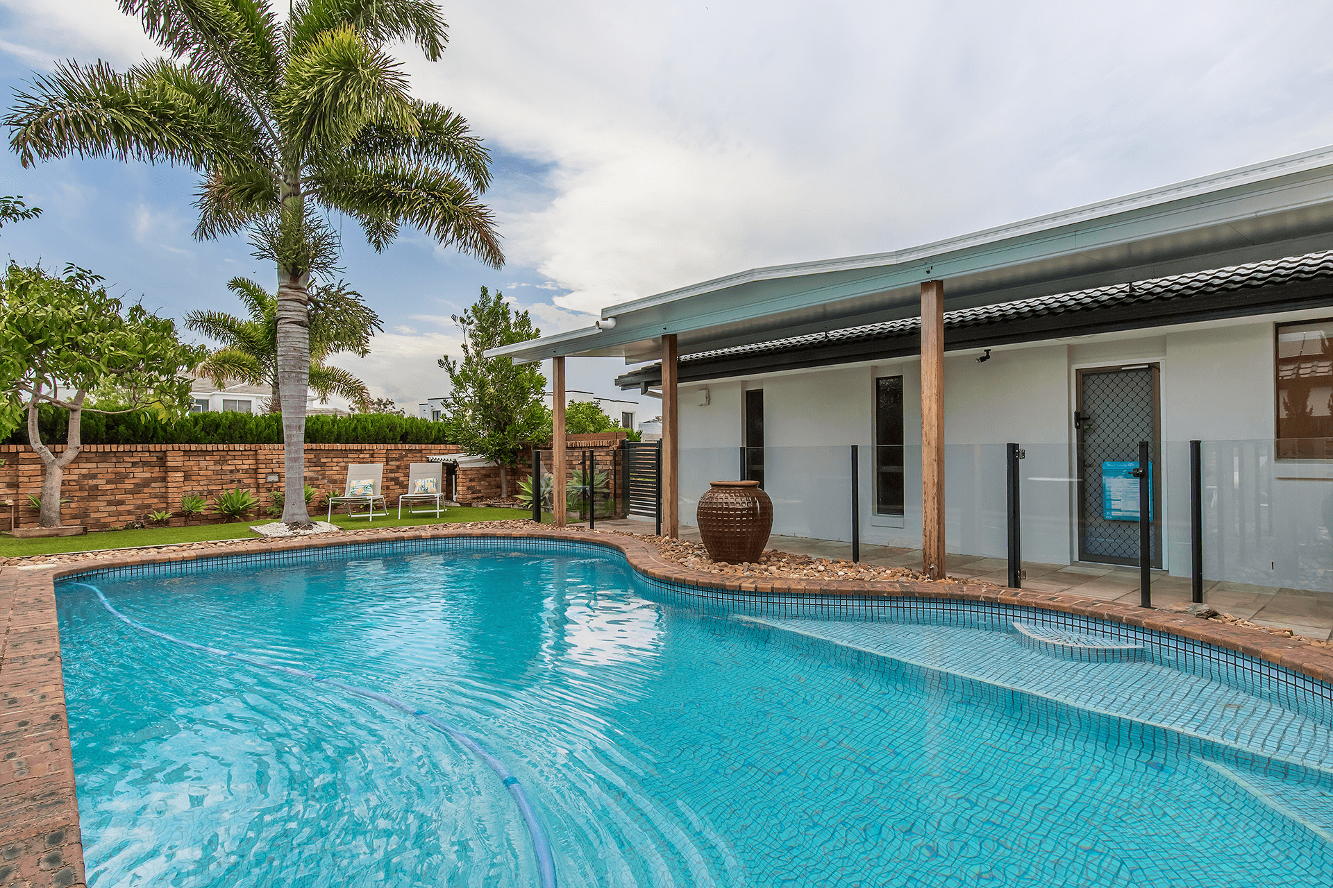 73 Cabana Boulevard, Benowa Waters, QLD 4217