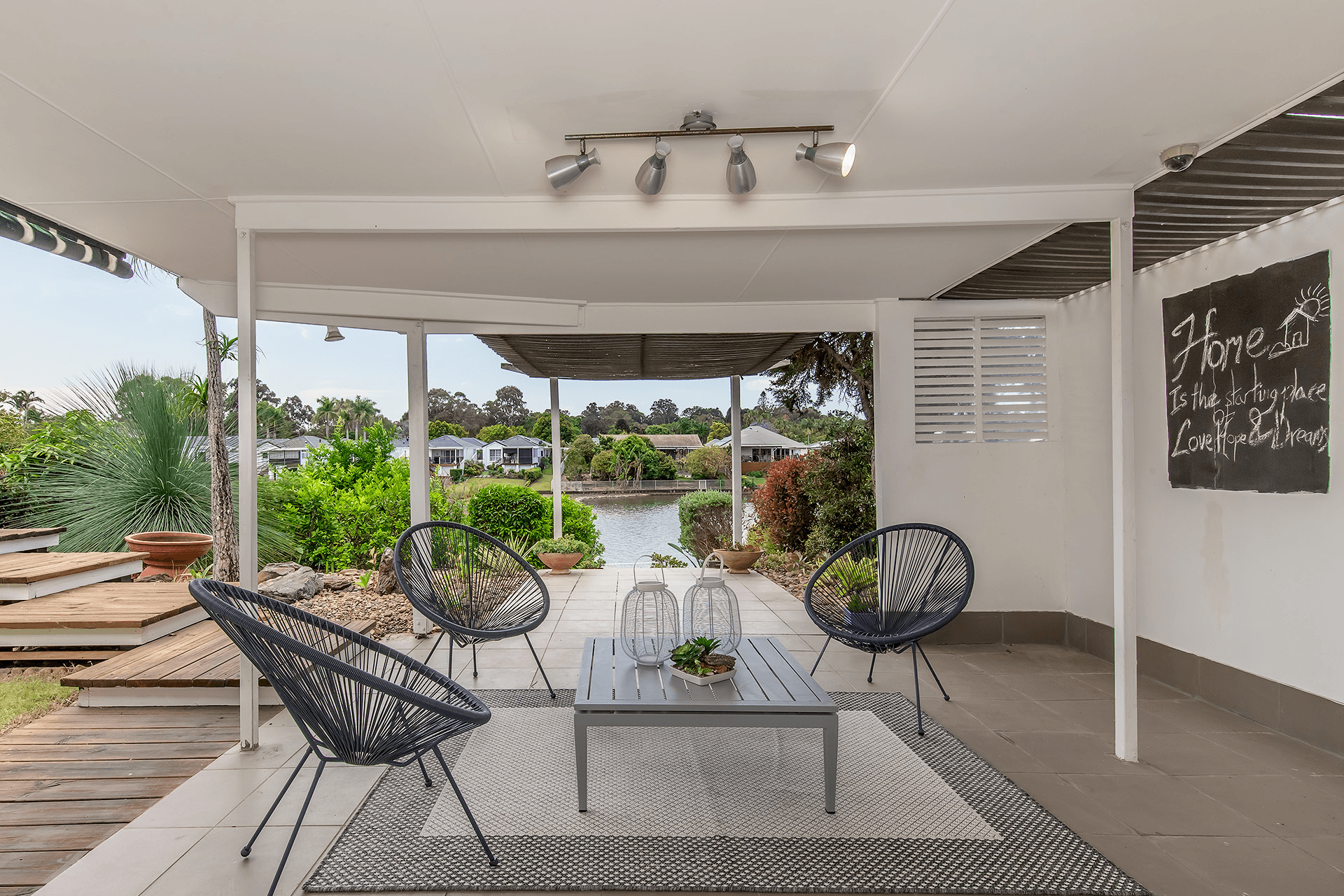 73 Cabana Boulevard, Benowa Waters, QLD 4217