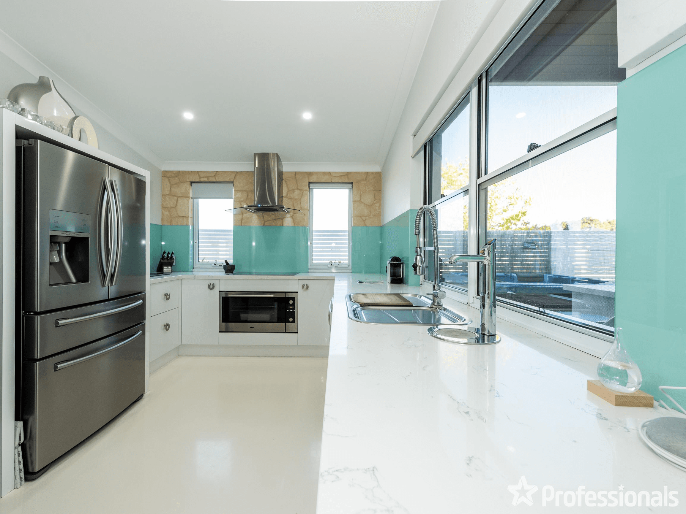 1 Flaxen Street, AVELEY, WA 6069