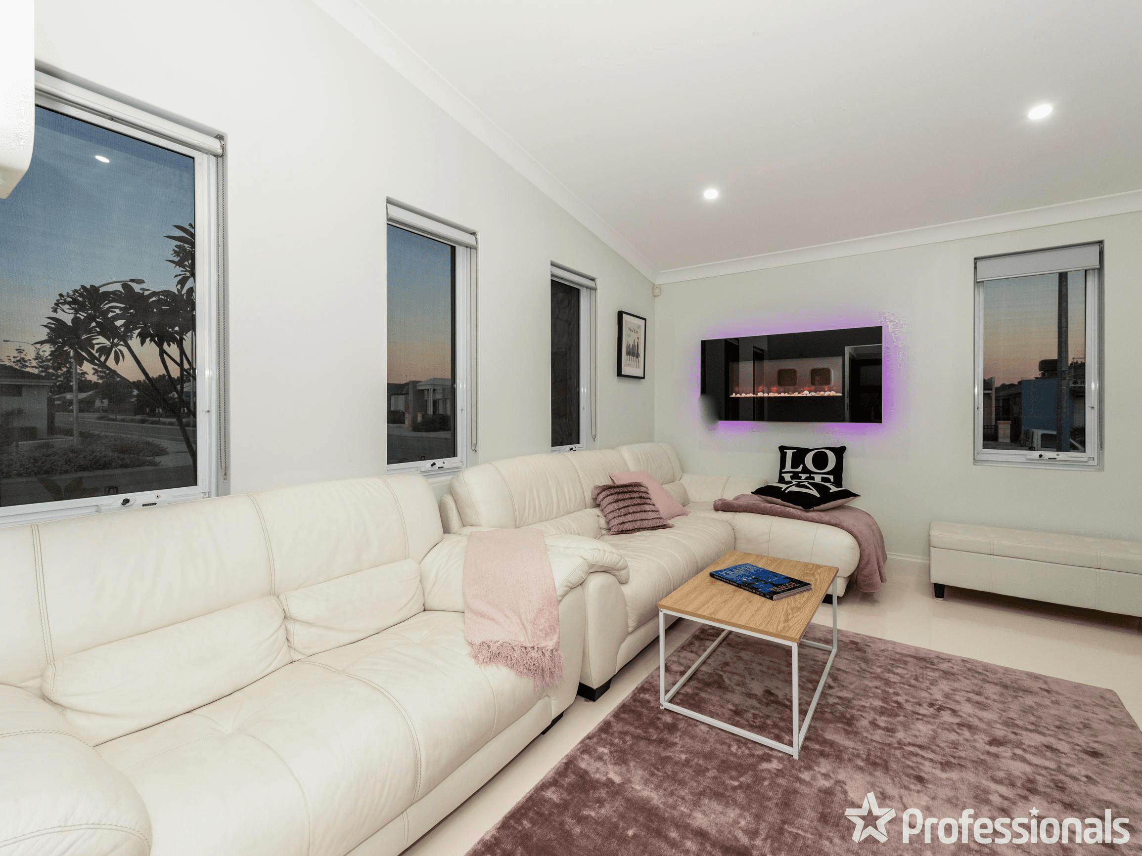 1 Flaxen Street, AVELEY, WA 6069