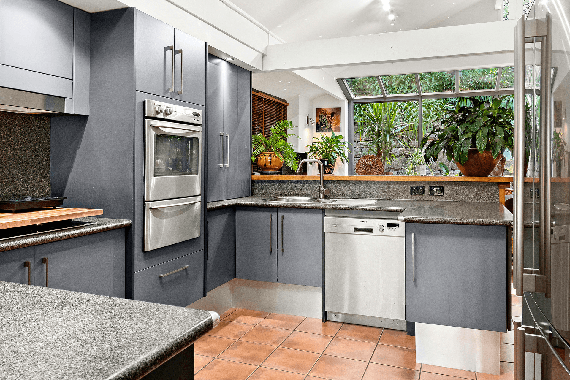 71 Dolphin Crescent, Avalon Beach, NSW 2107