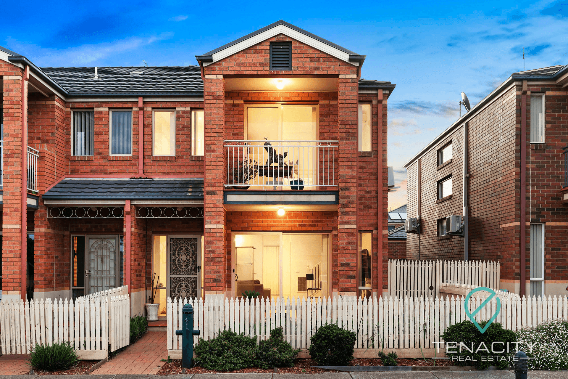 41 Amberlea Circuit, Taylors Hill, VIC 3037