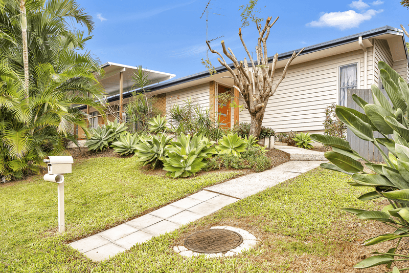 6 Sara Street, ASHMORE, QLD 4214