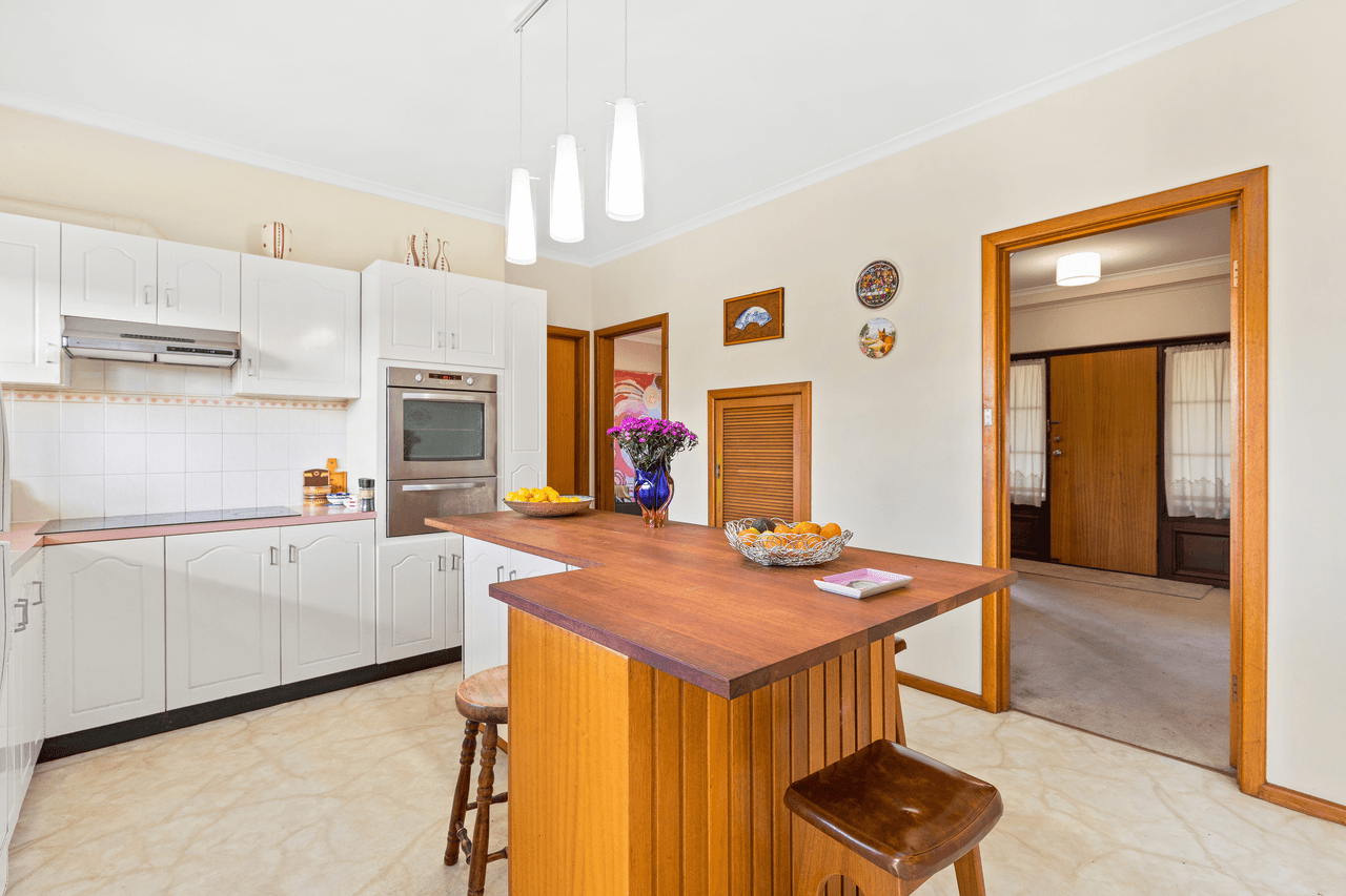 16 Elizabeth Street, Blair Athol, SA 5084