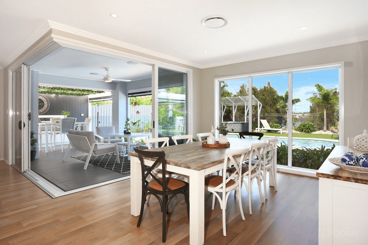 9 Skippers Place, COOMERA WATERS, QLD 4209
