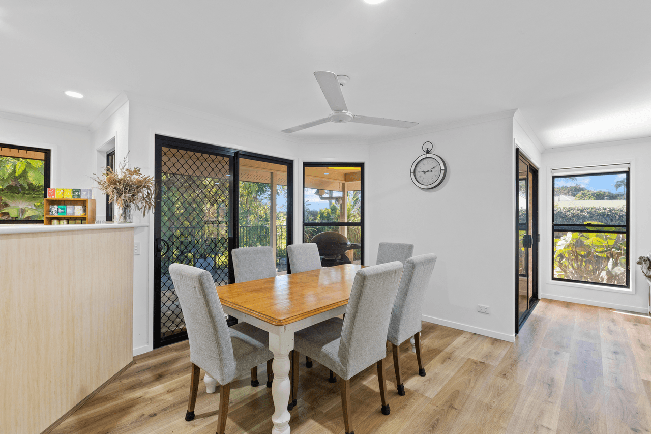 25 Samantha Drive, BLI BLI, QLD 4560