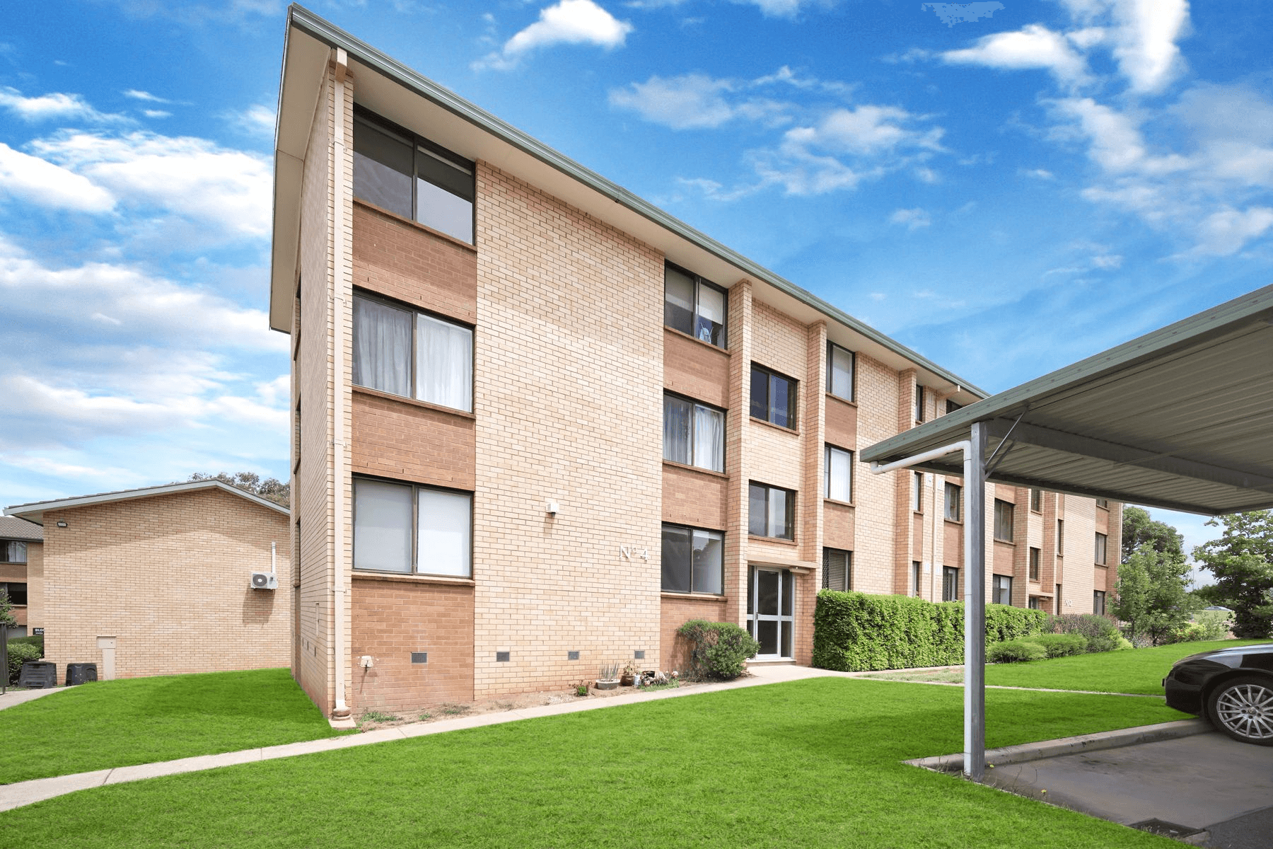 1/4 Walsh Place, CURTIN, ACT 2605