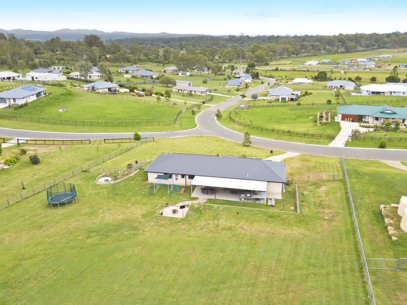 49 Bedelia Drive, WOODHILL, QLD 4285