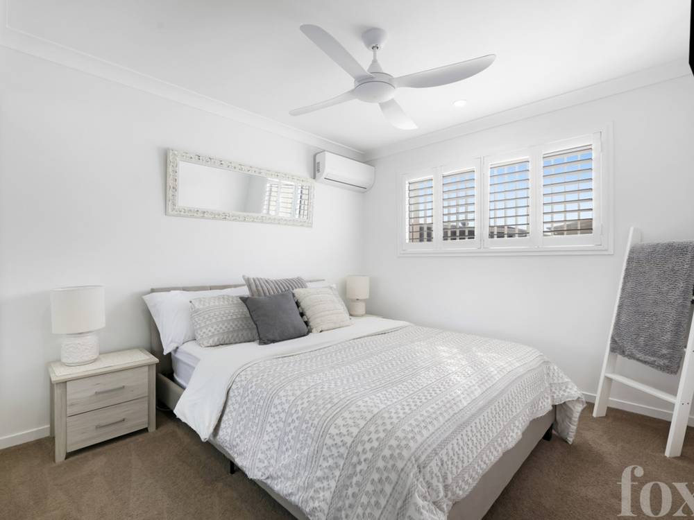 20/1 Waters Close, Hope Island, QLD 4212
