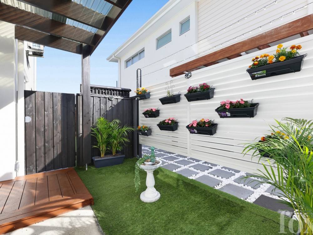 20/1 Waters Close, Hope Island, QLD 4212