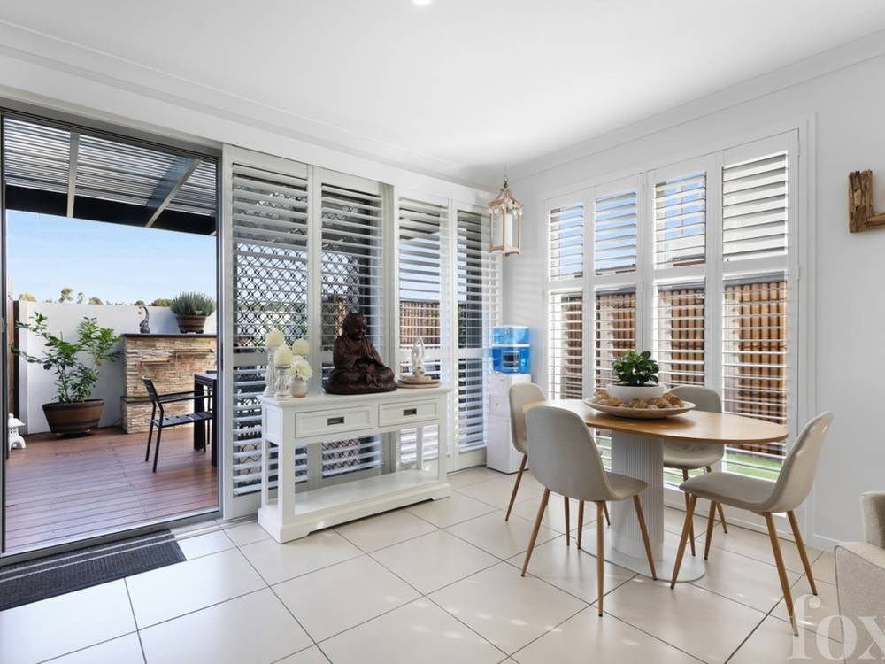 20/1 Waters Close, Hope Island, QLD 4212
