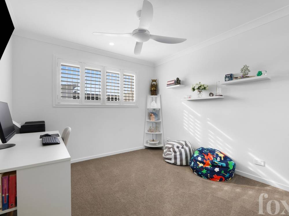 20/1 Waters Close, Hope Island, QLD 4212