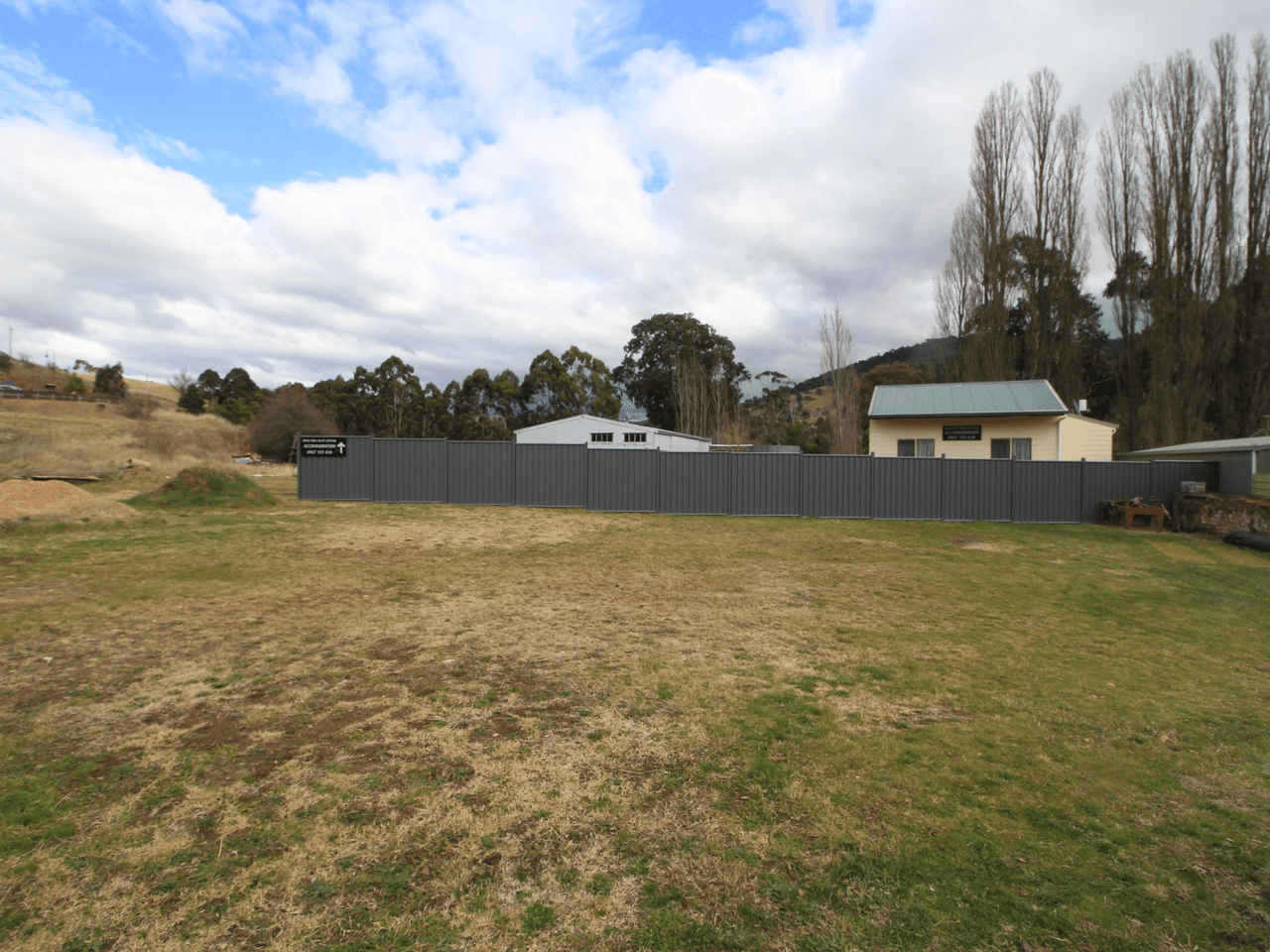 15 Creek Street, OMEO, VIC 3898