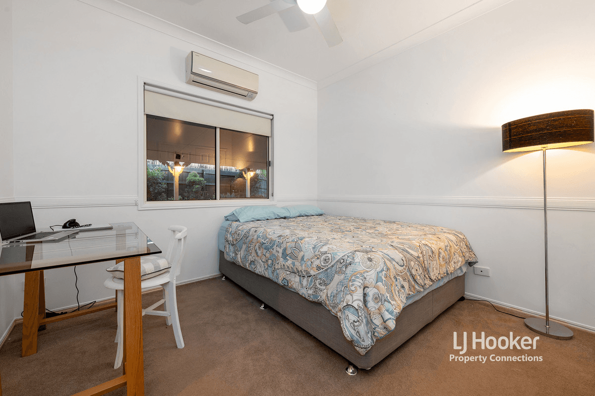 16 Talisman Court, Eatons Hill, QLD 4037