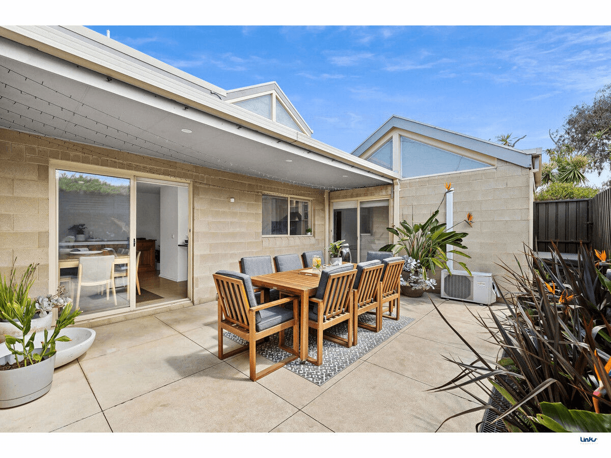 12 Flinders Lane, Torquay, VIC 3228