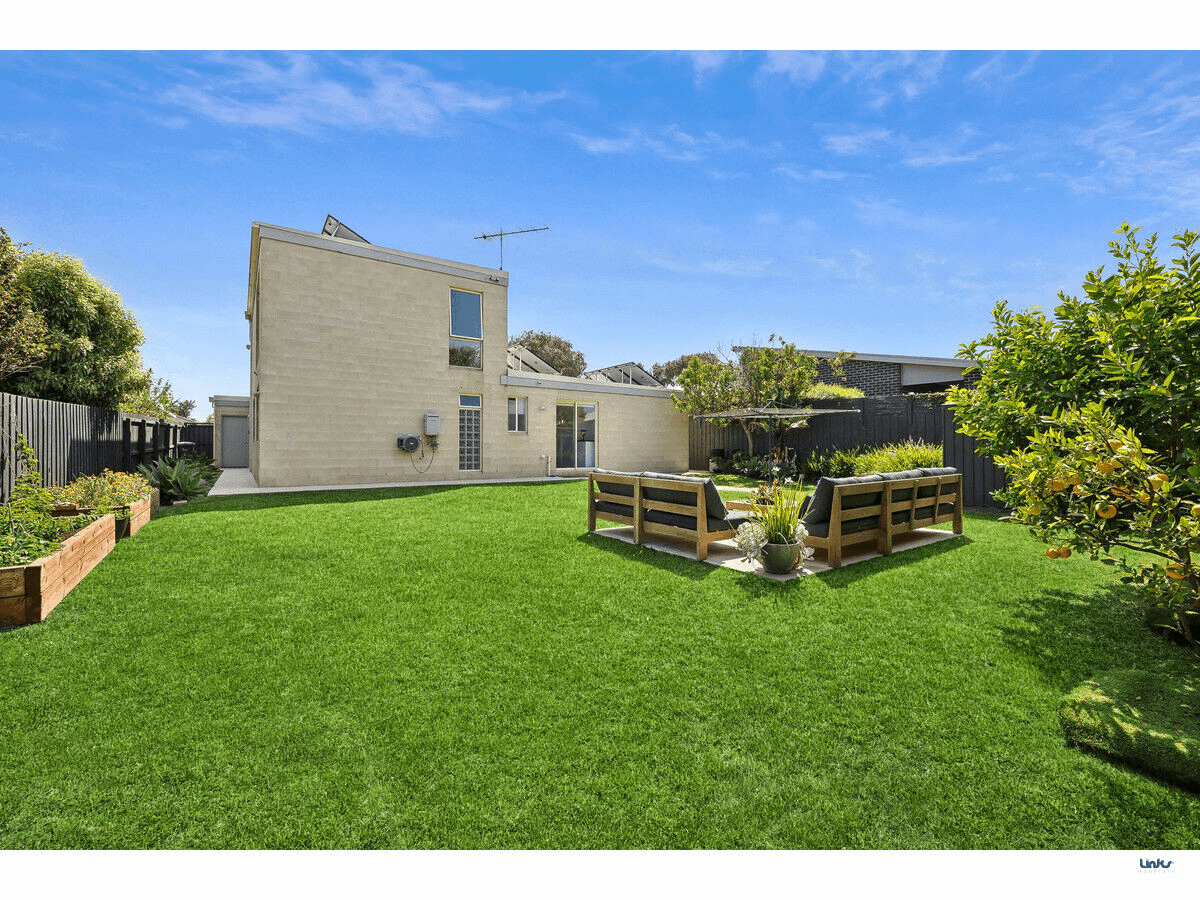 12 Flinders Lane, Torquay, VIC 3228