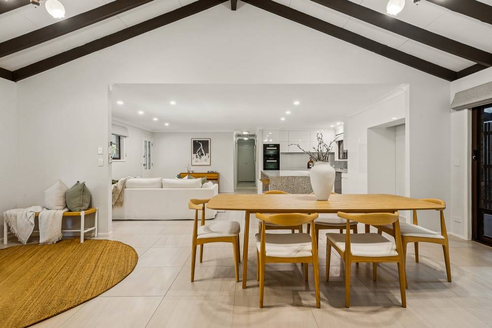 117 Fernvale Road, Tarragindi, QLD 4121