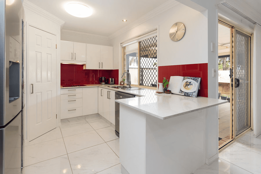 18  Excelsia Court, CAPALABA, QLD 4157