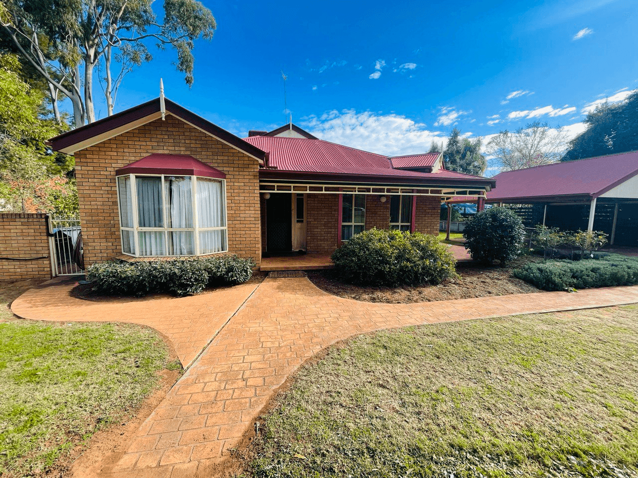 68 Officers Parade, CONDOBOLIN, NSW 2877