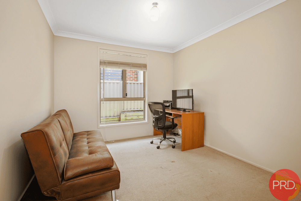 259 Denton Park Drive, ABERGLASSLYN, NSW 2320