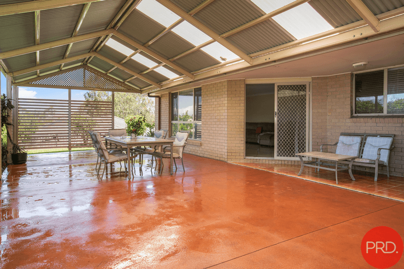 259 Denton Park Drive, ABERGLASSLYN, NSW 2320