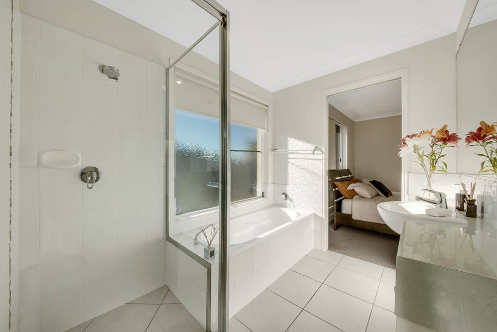 45 Woodland Court, KIRKWOOD, QLD 4680