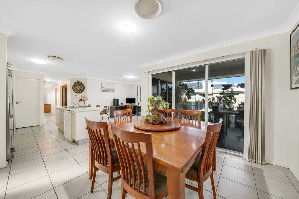 45 Woodland Court, KIRKWOOD, QLD 4680