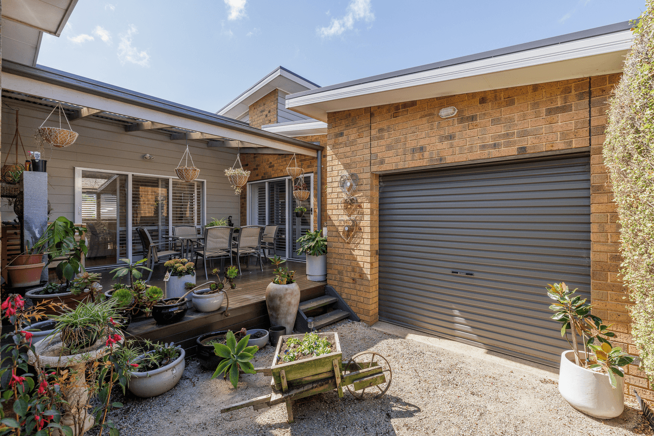 16 Norman Drive, COWES, VIC 3922