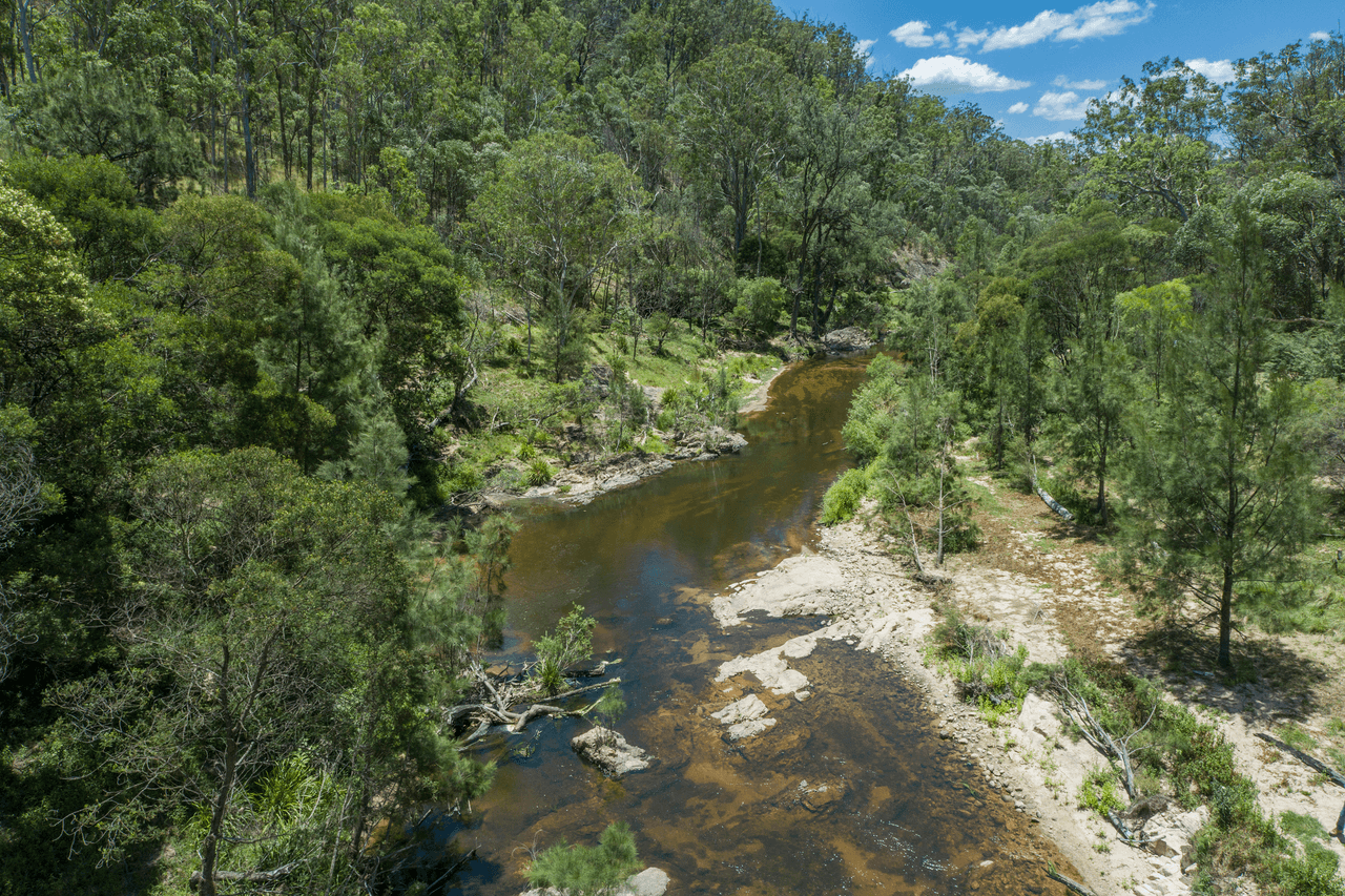 9868A Bruxner Highway, TENTERFIELD, NSW 2372