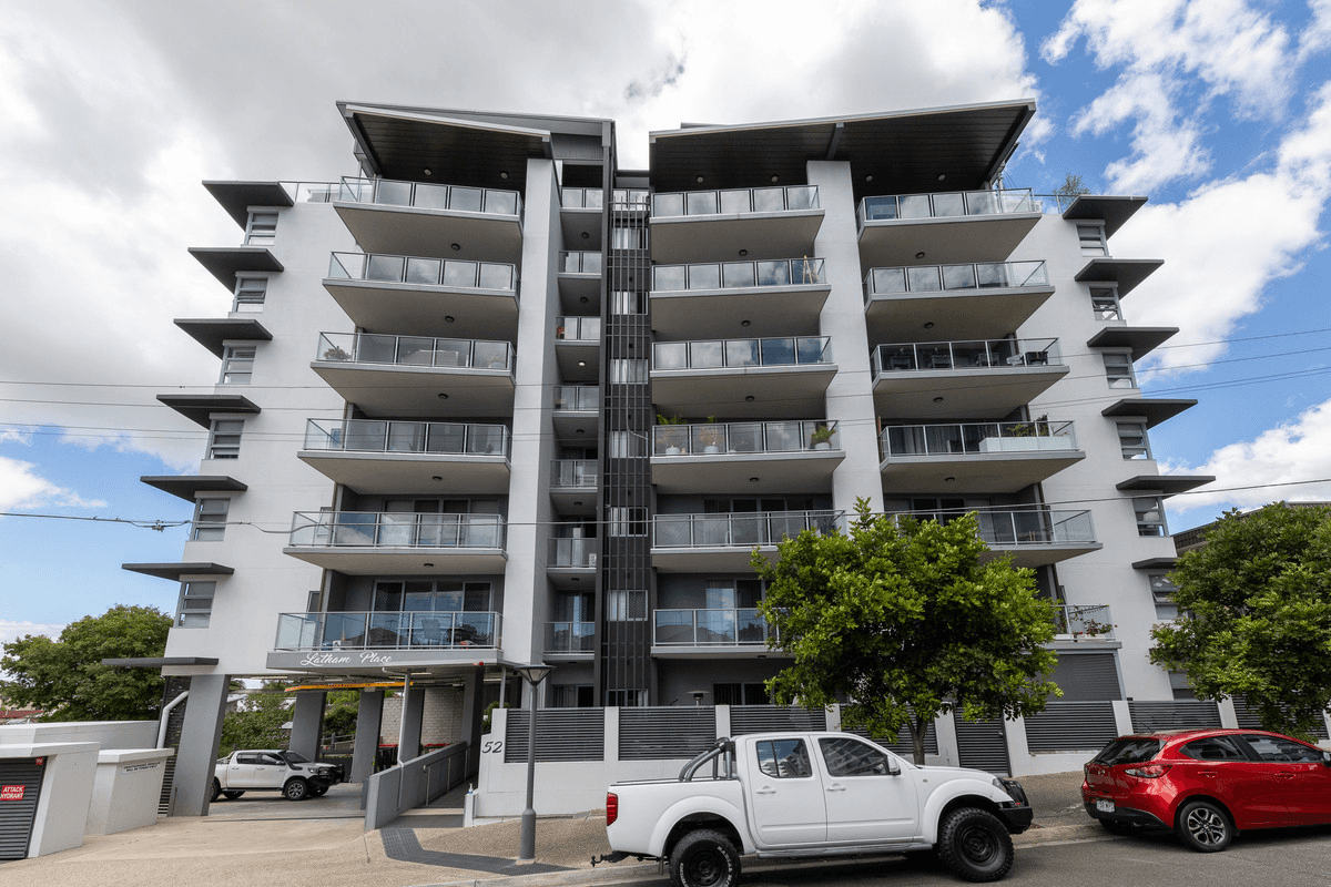 19/19/52 Latham Street, CHERMSIDE, QLD 4032