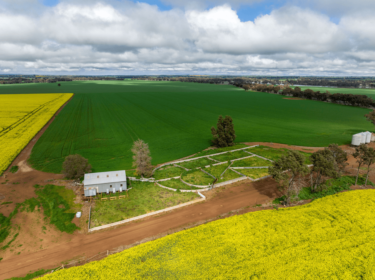 120 Clear Hills Road, JUNEE REEFS, NSW 2666