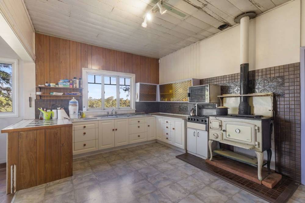 448 North Deep Creek Road, NORTH DEEP CREEK, QLD 4570