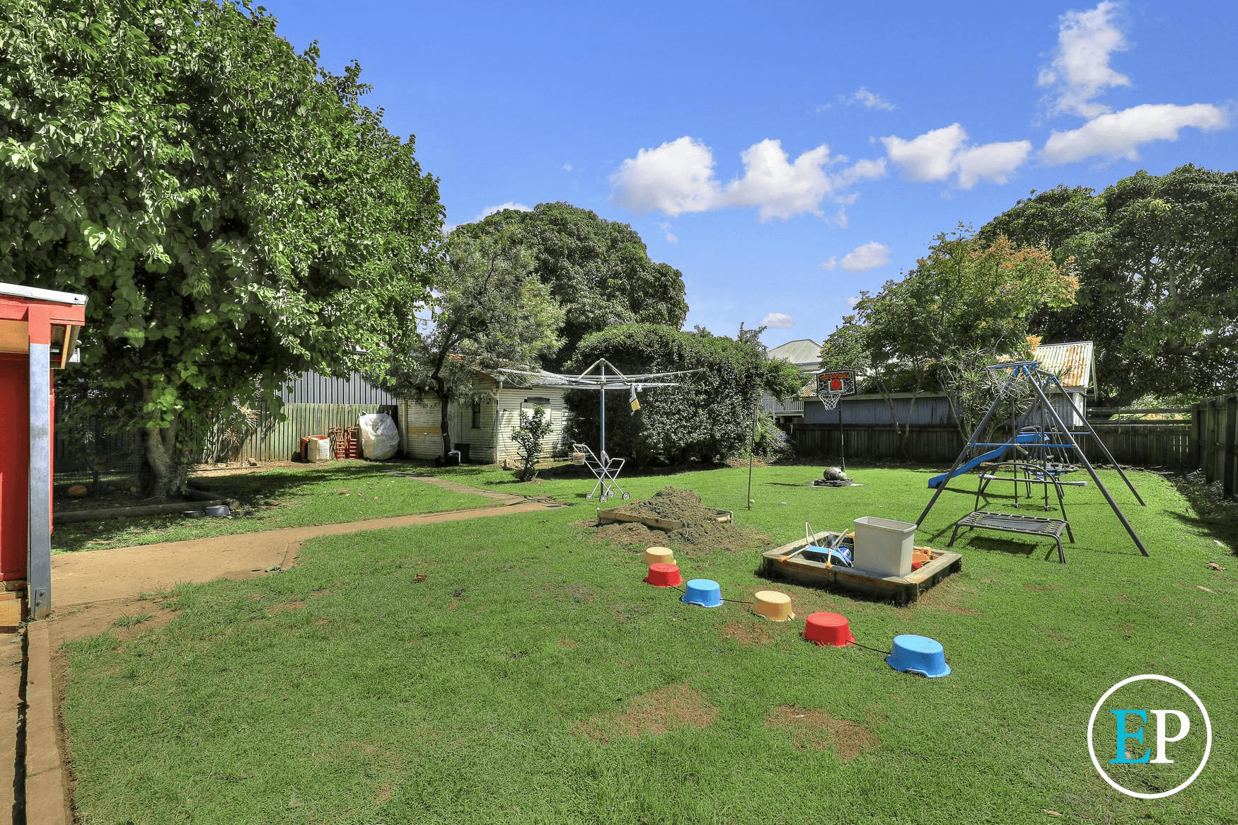 1 Rowland Street, BUNDABERG SOUTH, QLD 4670