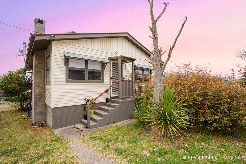 218 Erskine Street, Armidale, NSW 2350