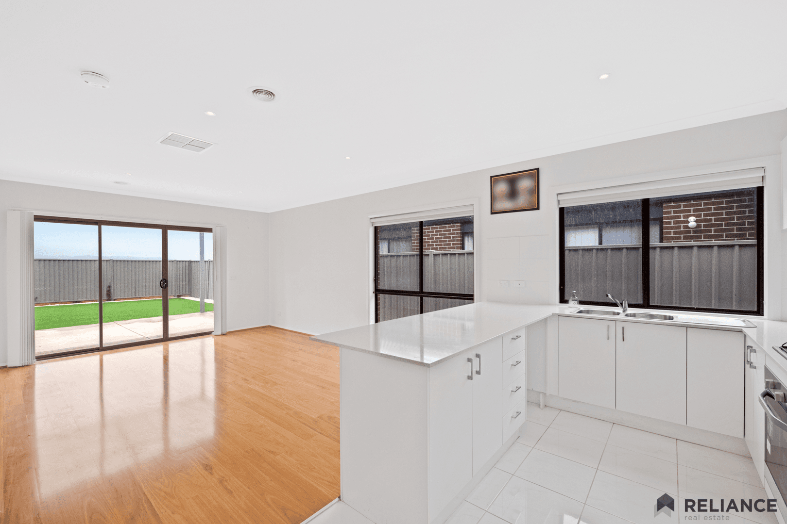 19 Perennial Drive, Kurunjang, VIC 3337