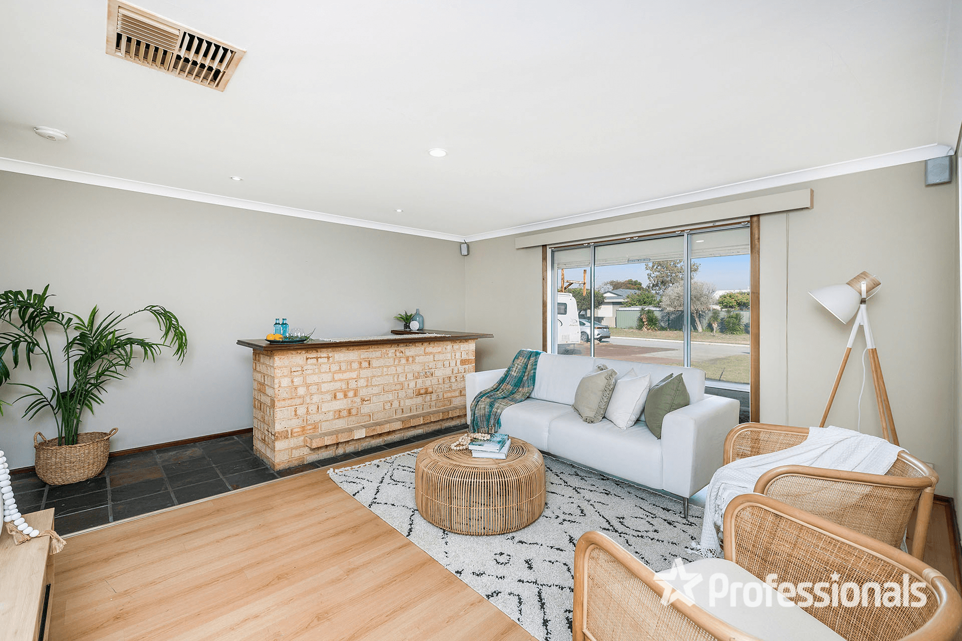 11 Mario Way, CRAIGIE, WA 6025