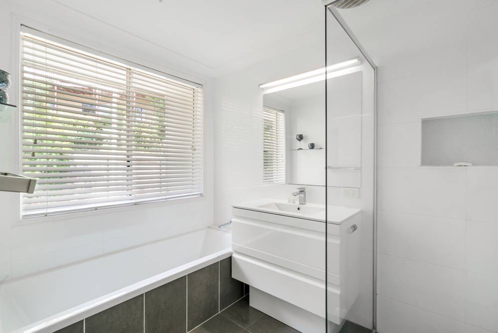 23 Currant Street, ELANORA, QLD 4221