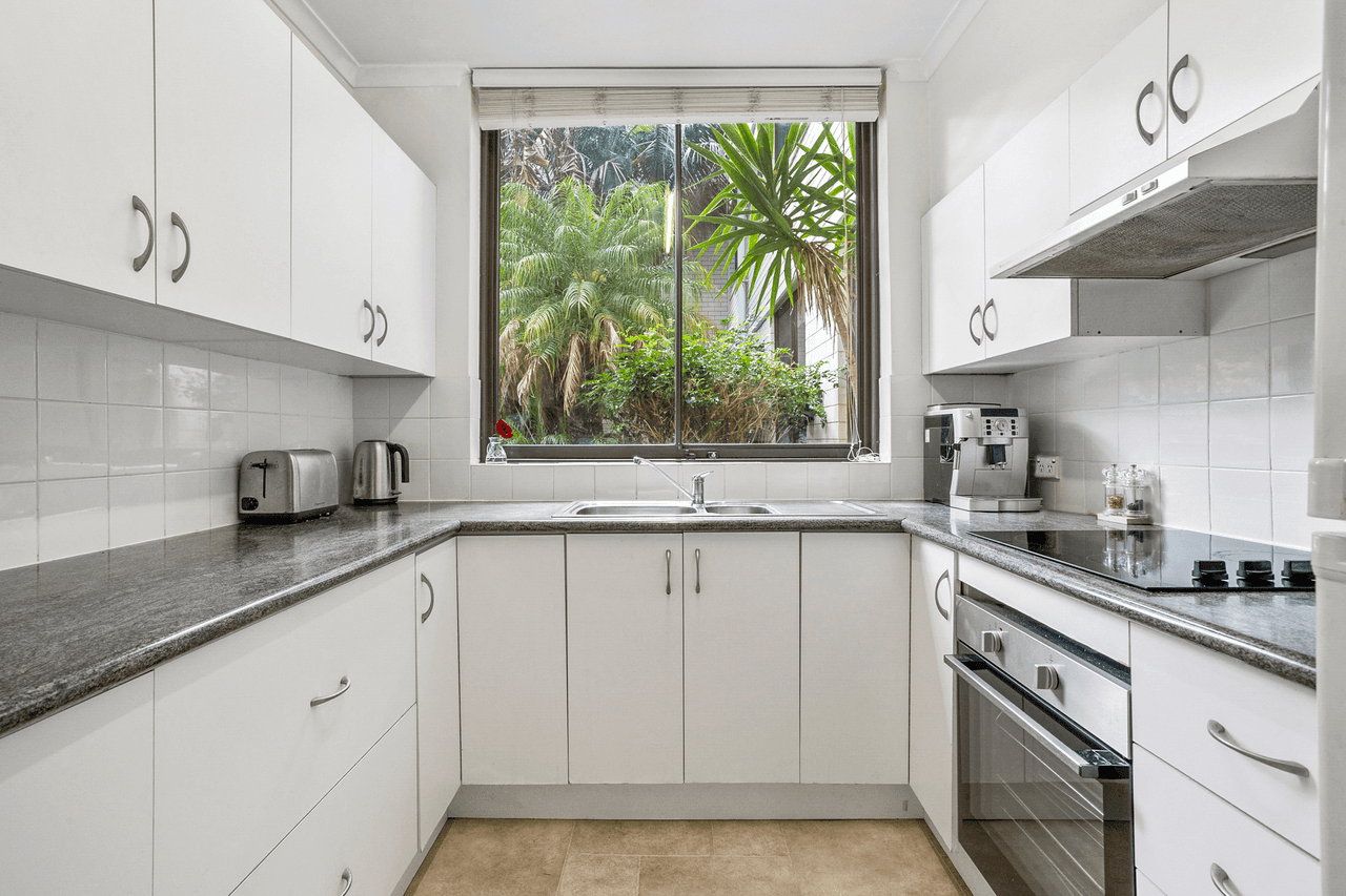 11/10 Goodwin Street, Narrabeen, NSW 2101