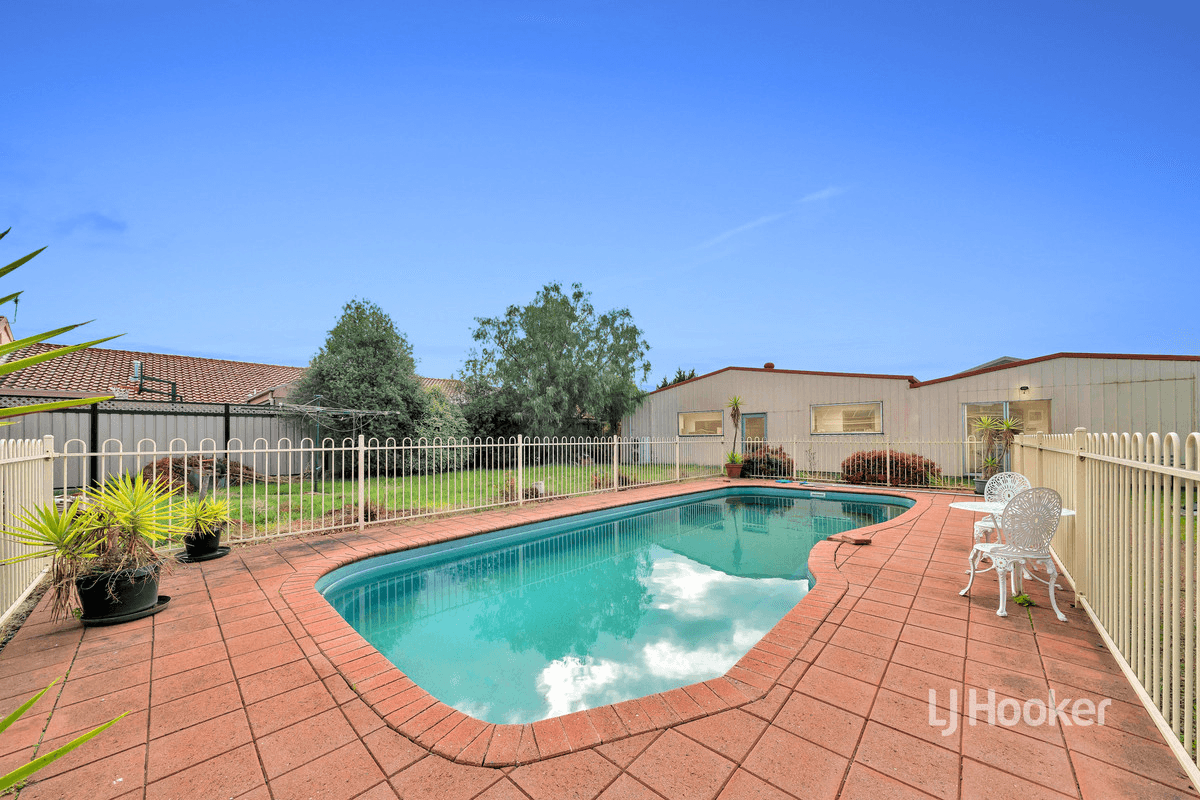 6 Lawson Court, HOPPERS CROSSING, VIC 3029