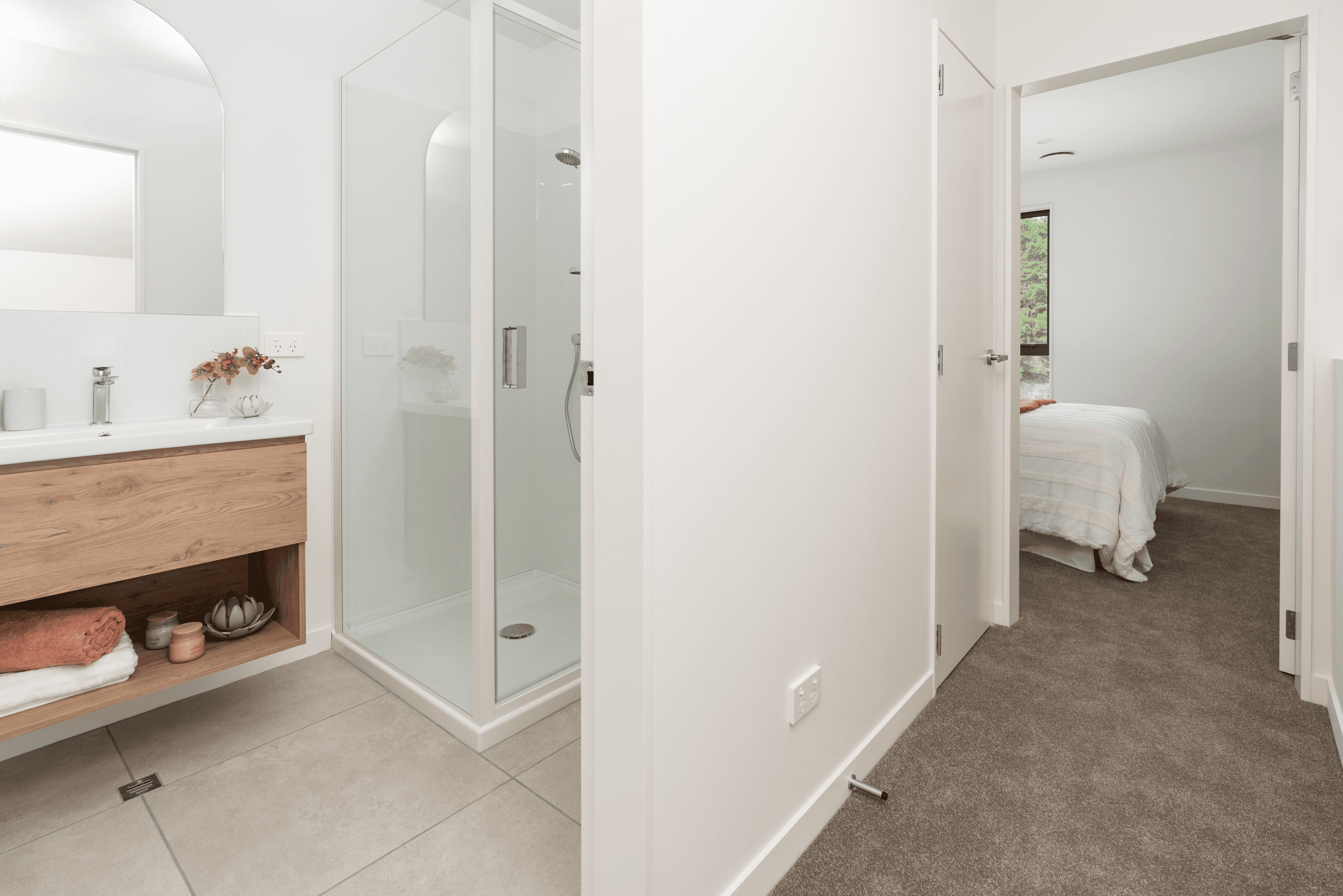 90 Ara Paiwhenua, Tawa, Wellington 5028