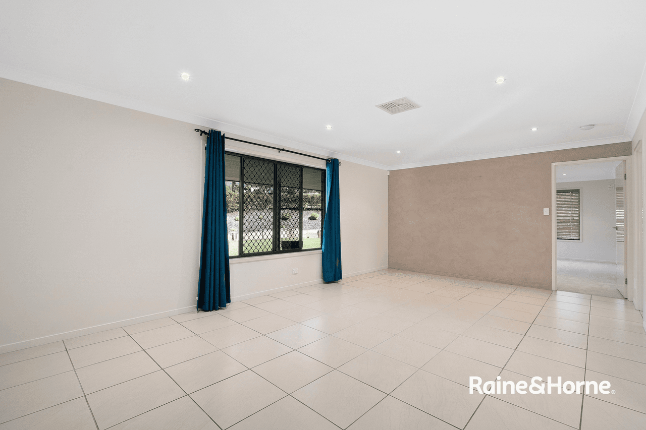 167-173 Spinebill Drive, GREENBANK, QLD 4124