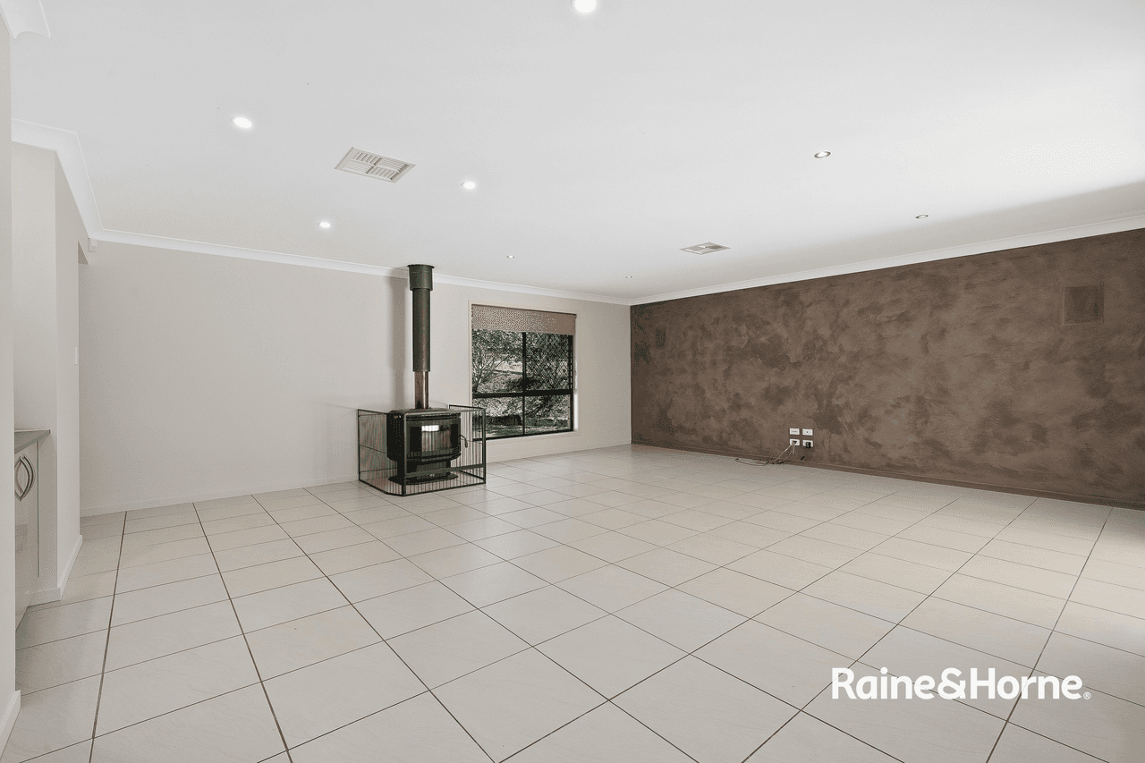 167-173 Spinebill Drive, GREENBANK, QLD 4124