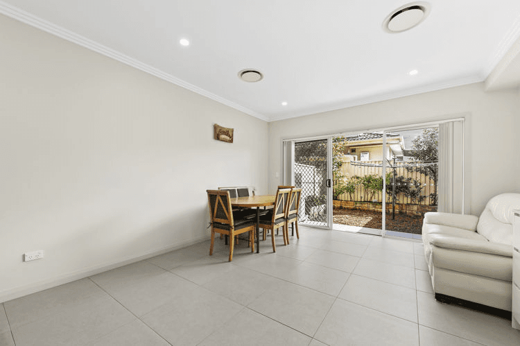 3/7 Wirralee Street, SOUTH WENTWORTHVILLE, NSW 2145